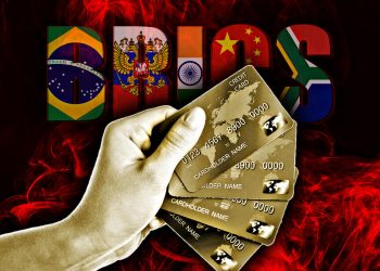 OD KREDITNIH KARTICA DO REJTING AGENCIJA.  Rusija će sa zemljama BRICS-a graditi kompletno novi finansijski sistem