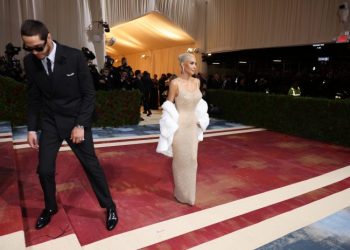 KAKO JE HALJINA MARILYN MONROE 60 GODINA SIMBOL MIZOGINIJE: Od Kennedyjevog rođendana do salve uvreda za Kim Kardashian
