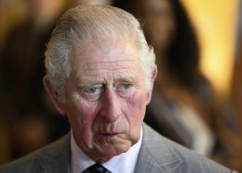 SKANDAL TRESE BRITANIJU Princ Charles uzeo milion funti od PORODICE BIN LADEN