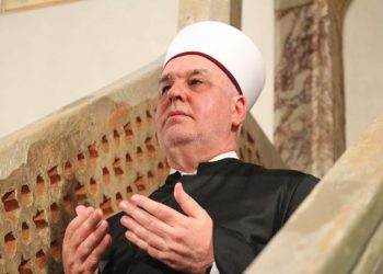 NESNOŠLJIVA POLITIČKA AGITACIJA VJERSKOG POGLAVARA: Šta je to Reisu zasmetalo pa je pozvao vjernike na obračun sa sarajevskim vlastima?!