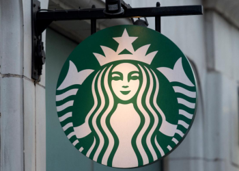 JAČANJE REPUTACIJE SAUDIJSKE ARABIJE: Saudijski investicioni fond kupuje 7 milijardi dolara američkih dionica, uključujući Starbucks, Zoom i Microsoft
