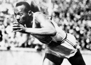 SJAJ I BIJEDA CRNE ZVIJEZDE: Veliki Jesse Owens bio je glavna zvijezda Olimpijade 1936. Preminuo je kao ubogi siromah