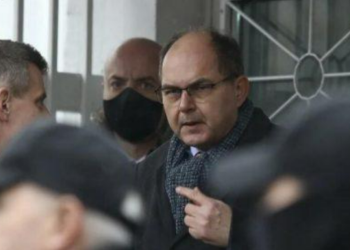 LABUĐI PJEV CRNIH VRANA: Raj za korupciju i populizam postaje tamnica za Bošnjake