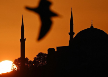 ISLAM I ZAPAD Dabashi: Kako čitati fetišizirani koncept Zapada