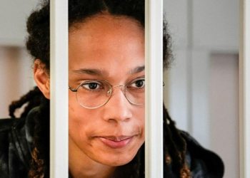 BRITTNEY GRINER NA PUTU U KAZNENU KOLONIJU: “Nemamo informacija o njenoj trenutnoj lokaciji”