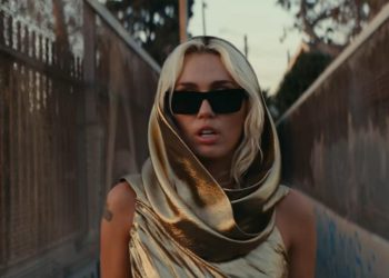 EVO KAKO IZGLEDA POP OSVETA:  Miley Cyrus i Shakira nisu jedine!