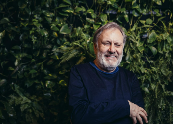 ZAPADNI NEOLIBRELIZAM JE RAZLOG POJAVE NEOFOAŠISTIČKIH REŽIMA Žižek: Protiv sam Putina, ali nije nužno osuđen na poraz. Zapad će izgubiti ako jednu stvar ne promijeni!