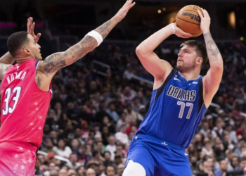 PORTRET THE NEW YORK TIMESA „LIDERA NOVOG TALASA“ NBA LIGE: “Kada igra Luka Dončić, košarka izgleda prelako. Kao da trenirate Pikasa”