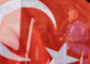EVROPA MOLI ZA NJEGOV PAD Hearst: Ali animozitet Zapada prema Erdoganu nema nikakve veze s njegovim autokratizmom, već sa islamom
