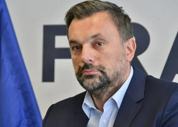 GO BIG, OR GO HOME: Postaje li gospodin Nebitni opasan po Bosnu?