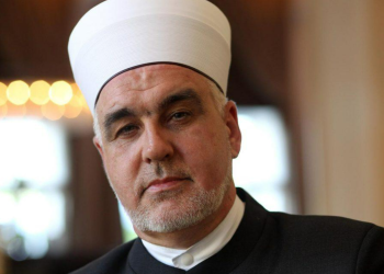„BOSANCI SU PRETVORENI U VREĆU ZA UDARANJE“ Kavazović: Očito je da BiH napadaju susjedi potpomognuti silama iz EU