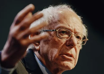 KOLIKO JOŠ NAJTOPLIJIH DANA? Sanders: Klimatske promjene uzimaju ogroman ljudski, ekonomski i ekološki danak