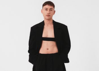 RUSIJA NE MOŽE, A IZRAEL MOŽE NA EUROSONG: Olly Alexander koji će predstavljati Veliku Britaniju na Eurosongu na meti židovskih organizacija