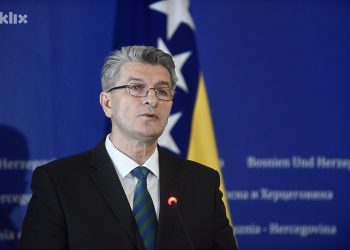 BOSNA DOBIVA SVOJE “NAPREDNJAKE”: Mehmedović dolazi sa pokličem NAPRIJED!