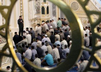 NJEMAČKA ŽELI „DOMAĆE“ HODŽE ZA SVOJE DŽAMIJE: Da bi dobili posao morat će reči „DA“ za Izrael