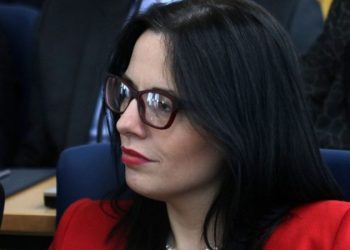NAŠE SNAŠE DOBRO SE SNAŠ(L)E: Napustila je ministarsku fotelju, odbila biti premijerka, a prihvatila biti šefica kabineta u BH Telcomu –zašto?!