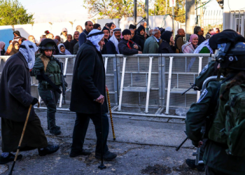 CIONISTIČKA ŽAOKA SE ZARILA U SRCE MUSLIMANA: Već drugi petak za ramazan Izraelci zabranjuju Palestincima pristup Al-Aqsi