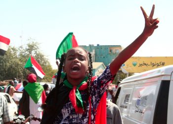 NE MORA BITI OVAKO Abdel-Magied : Dragi svijete, Sudanu treba vaša pomoć. Zašto nas zanemarujete?