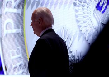 KOMPLEKS SPASITELJA O’Toole: Demokrati ne mogu poraziti Trumpa igrajući na terenu kojim on već vlada