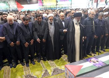 300 DANA GENOCIDA U GAZI: Dženazu-namaz vođi Hamasa predvodio ajatullah Khamenei