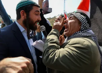 IZRAEL ĆE SAGORJETI U VLASTITOM PLAMENU MRŽNJE Hearst: Kako genocid u Gazi stvara neprijatelje Izraelu na svim stranama