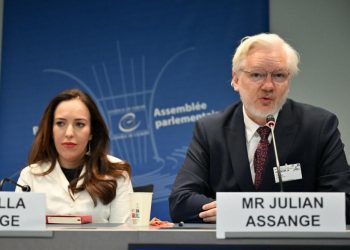 HEROJ ODRŽAO VAŽAN GOVOR Assange: Priznao sam krivnju za bavljenje novinarstvom, sloboda govora je na mračnom raskrižju
