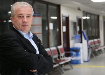 SREBRENIČKI INFERNO -DJELO SVJETSKE POETSKE BAŠTINE Zalihić: Poetski govor Džemaludina Latića su male ode različitostima …