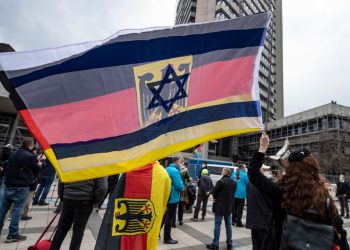 ZIONISMUS UBER ALLES: Izrael i zablude njemačke kulture sećanja