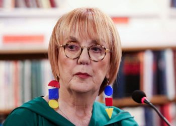 KOMENTAR NA TOMPSONOV USTAŠKI HIT Rudan: Naši ‘heroji’ u odijelima voze bijesne džipove u kojima ubijaju one koji nisu uspjeli pobjeći