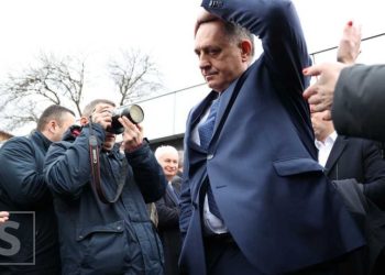 ODE MILE U HAJDUKE: Predsjednik RS-a bh granicu prelazi kao ilegalni migrant ili sitni kriminalac