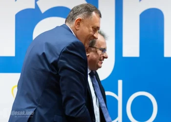MART ČISTI ŠKART: Dodik je bivši!