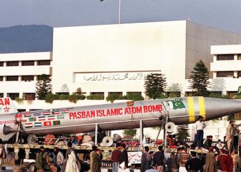 ZLOKOBNI ‘NASMIJEŠENI BUDA’: Indija ima 172, a Pakistan 170 nuklearnih bombi