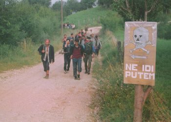 SREBRENICA: Sestru mi je ubila paleta s hranom bačena iz aviona. Skinula sam džemper