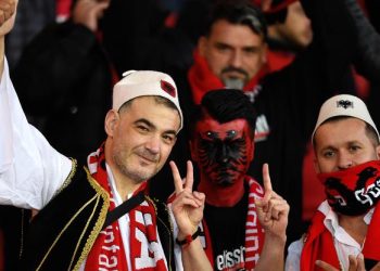 SVE LI IH NA MJERU: Muslimana je u Albaniji prvi put nakon dva stoljeća manje od polovice populacije