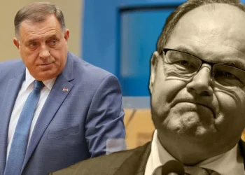 MOGUĆ ŠOKANTAN EPILOG: Dodik slobodan, Schmidt razvlašten i ponižen?
