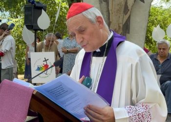 SEDAM SATI MOLITVE ZA PALESTINCE: Talijanski kardinal čitao imena ubijene djece u Gazi. Trebalo mu je sedam sati