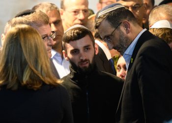 OSLOBOĐENI IZRAELSKI VOJNIK KAŽE: Hamas mi je dozvolio da se molim i dao mi Toru u Gazi