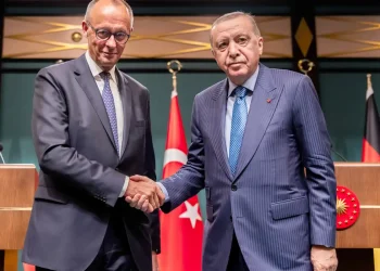 TURSKI BAYRAK(TER) NAD EVROPOM: Turska bi uskoro mogla braniti Evropu