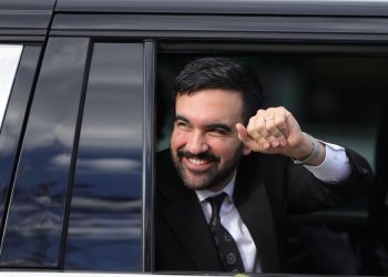 JEDINI MUSLIMAN OD KOGA SE TRUMPU „TRESU GAĆE“: Kralj New Yorka bez zemlje. Živi u stanu i plaća najamninu