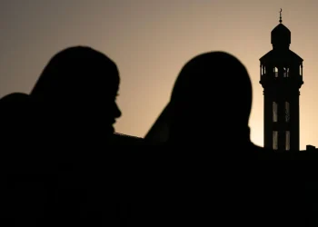 GRCI POKREĆU VELIKU AKCIJU PROTIV ILEGALNIH DŽAMIJA: Najavljen val zatvaranja i deportacija, muslimani u strahu