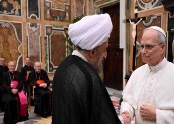 PAPA LAV „BACIO RUKAVICU U LICE“ CIONISTIMA : Priznanje Vatikana iranskom ambasadoru izazvalo bijes u SAD i Izraelu